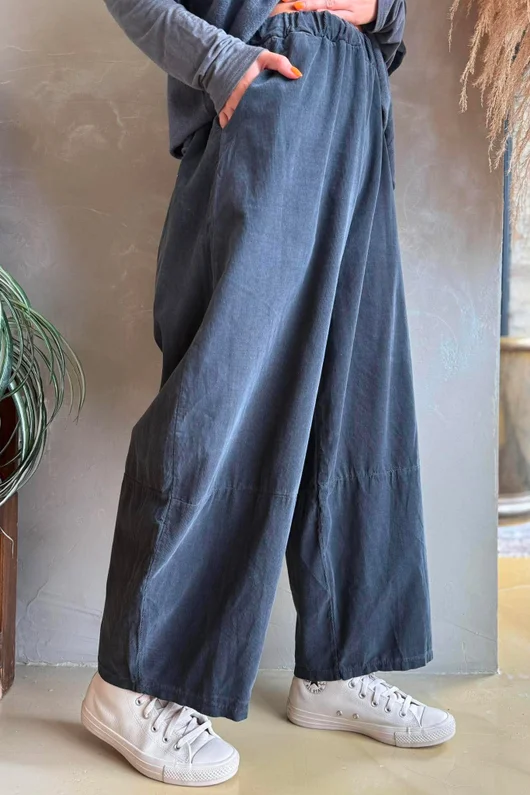 Arbi Needlecord Lantern Barrel Pant Charcoal
